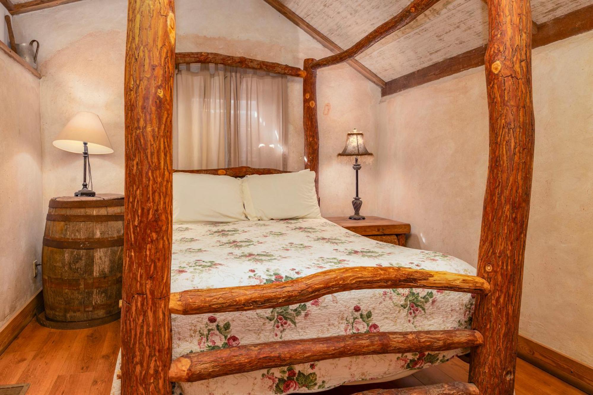 Country Inn Cottages Фредеріксбург Екстер'єр фото